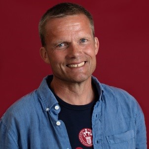 Portrætfoto af Jørn Wulff Helge